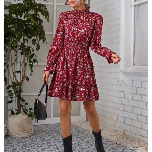 NEW! Sizes 2 or 4 Floral Print Ruffle Neck Dress - Picture 3 of 3